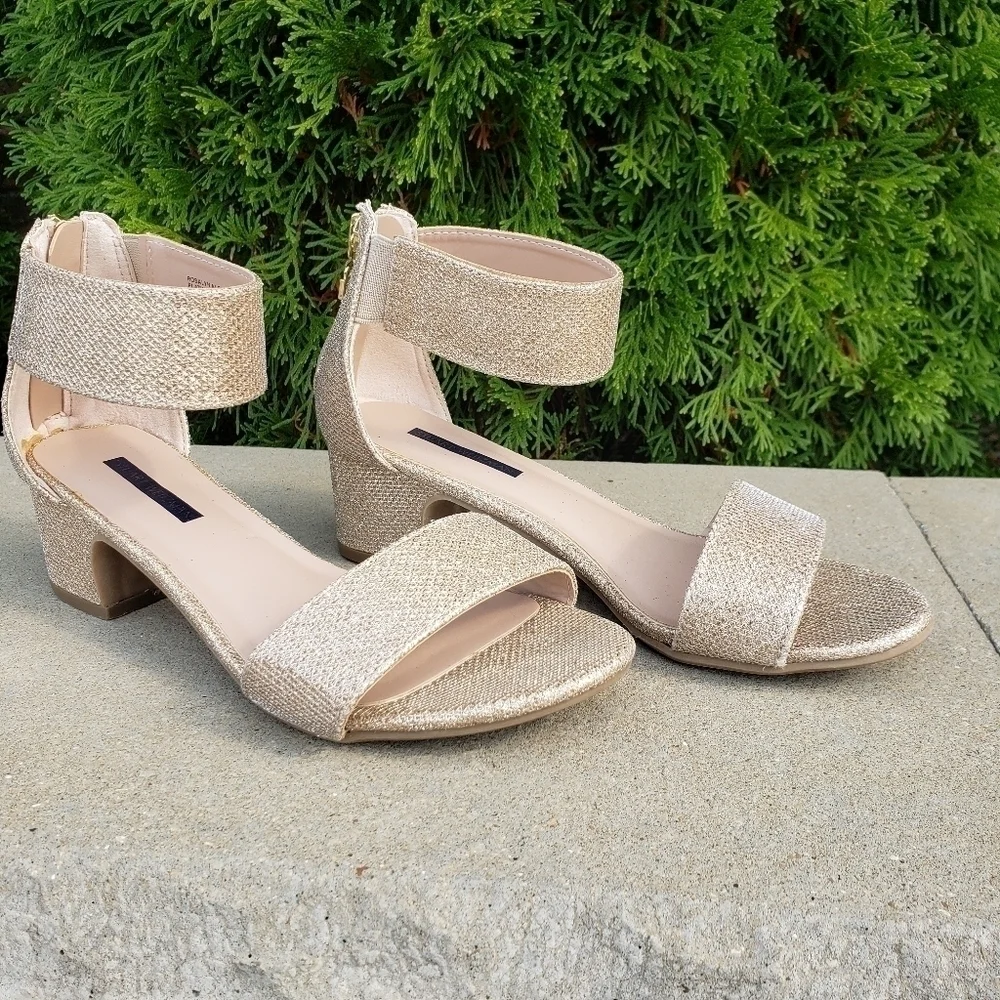 NEW Stuart Weitzman Rosalyn Alexa Ankle Sandals 3